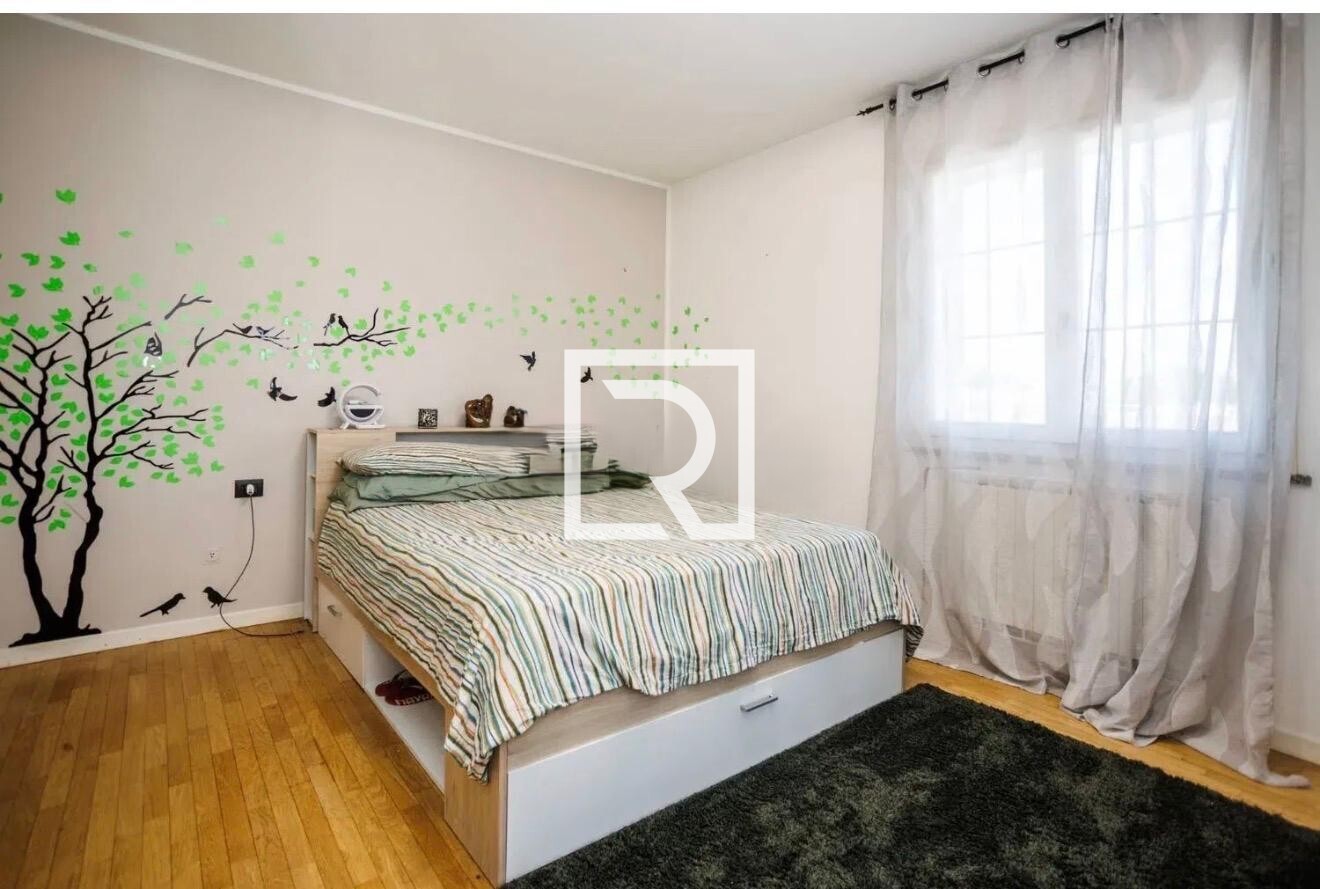 SECONDA CAMERA DA LETTO (2)