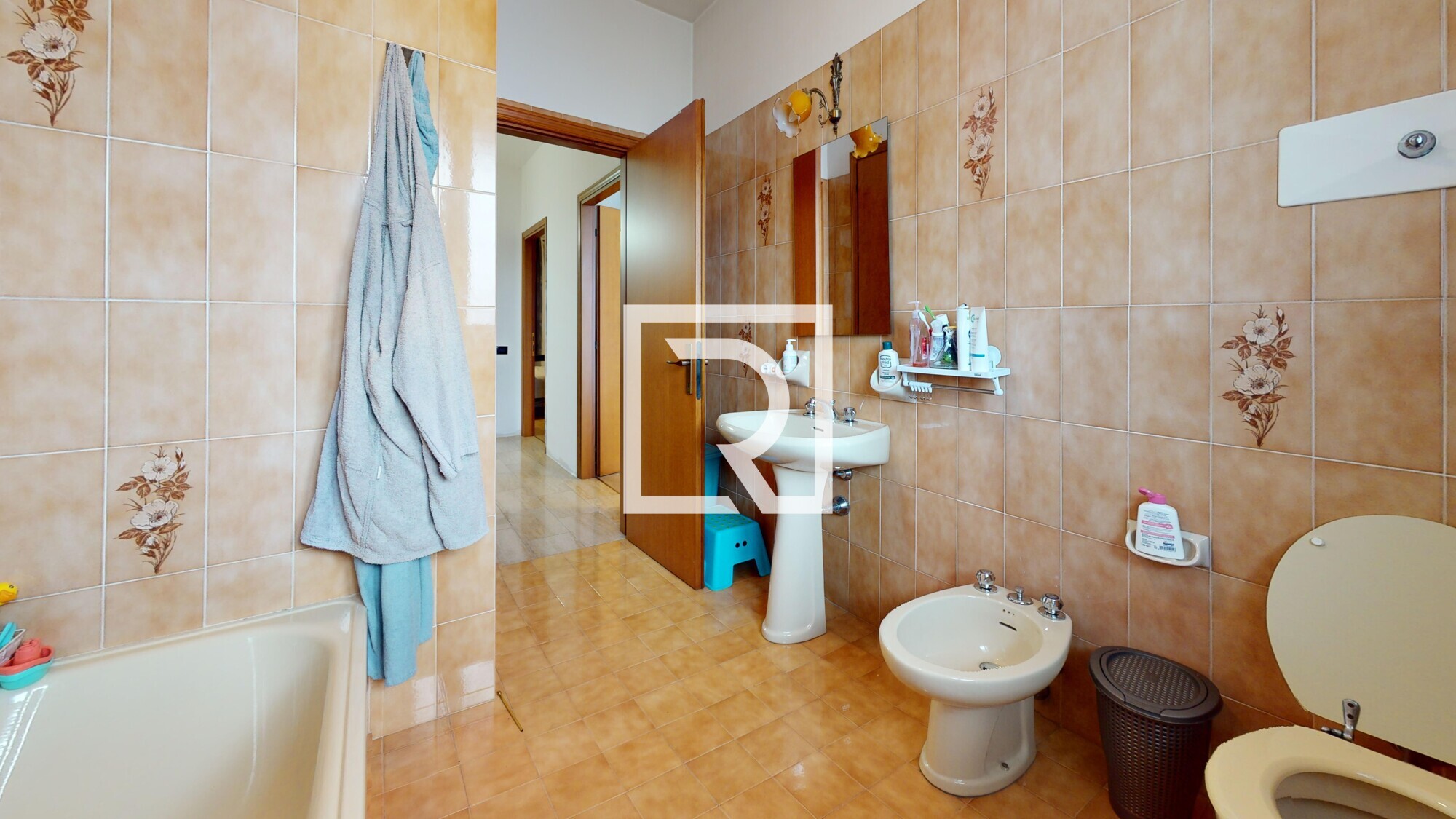 villetta-centrale-3-camere-da-letto-nuova-Bathroom