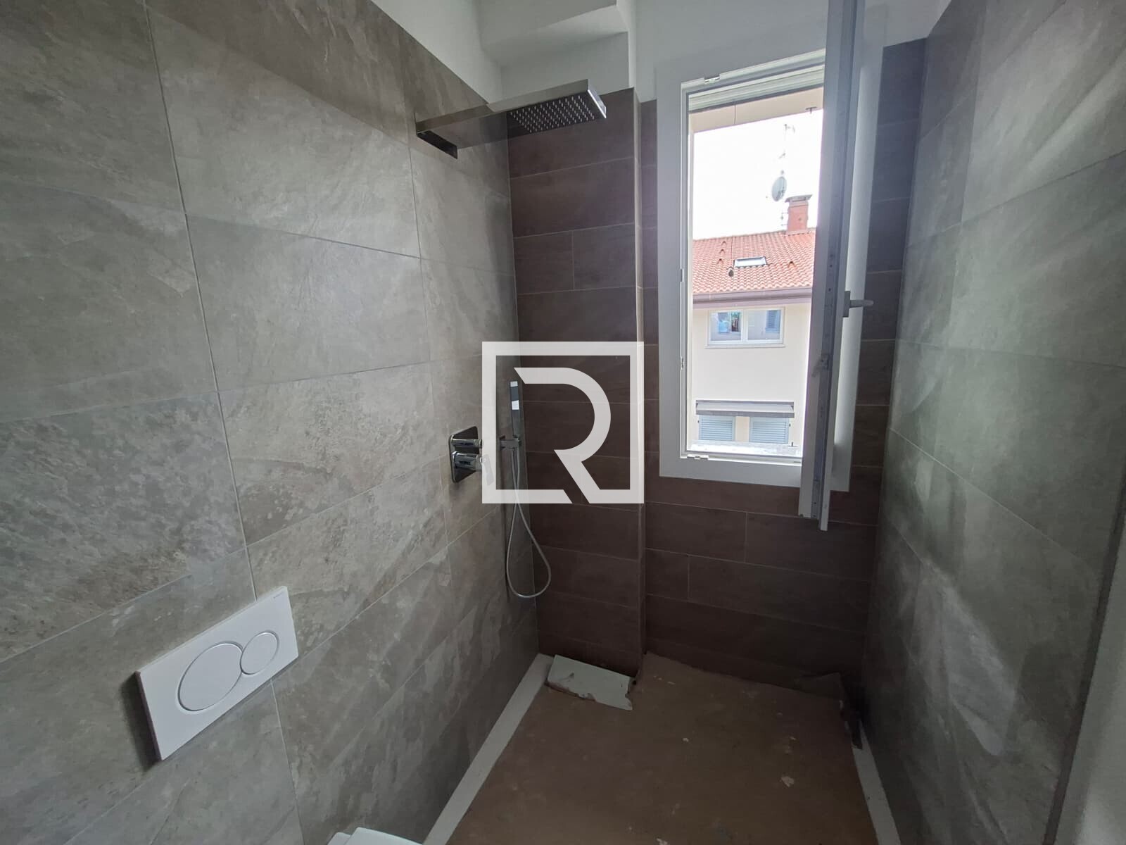 WhatsApp Image 2026-02-10 at 10.45.15