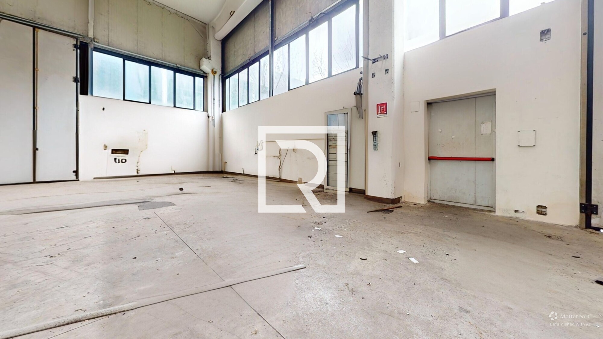 Photo-12-Defurnished