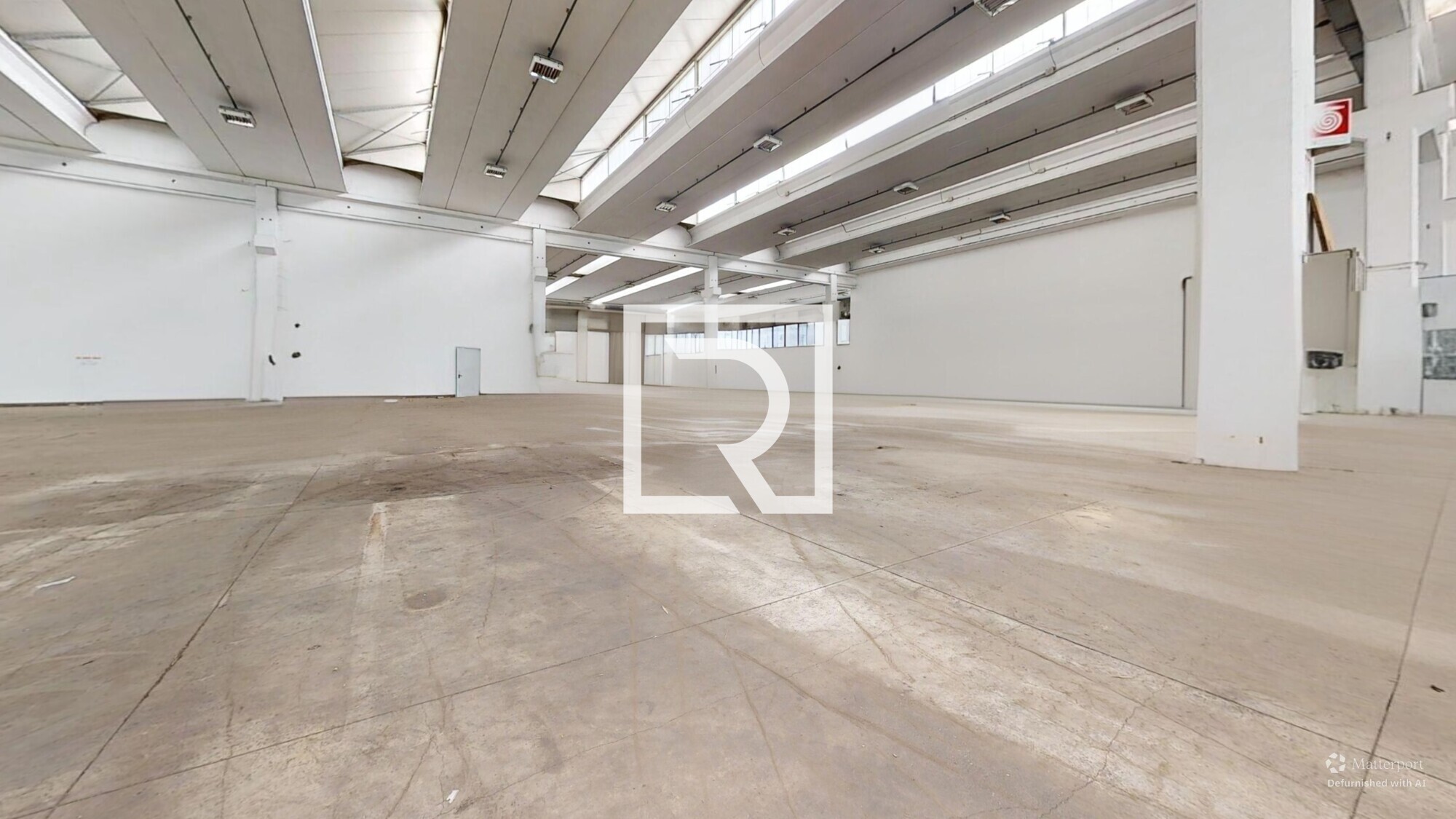 Photo-10-Defurnished