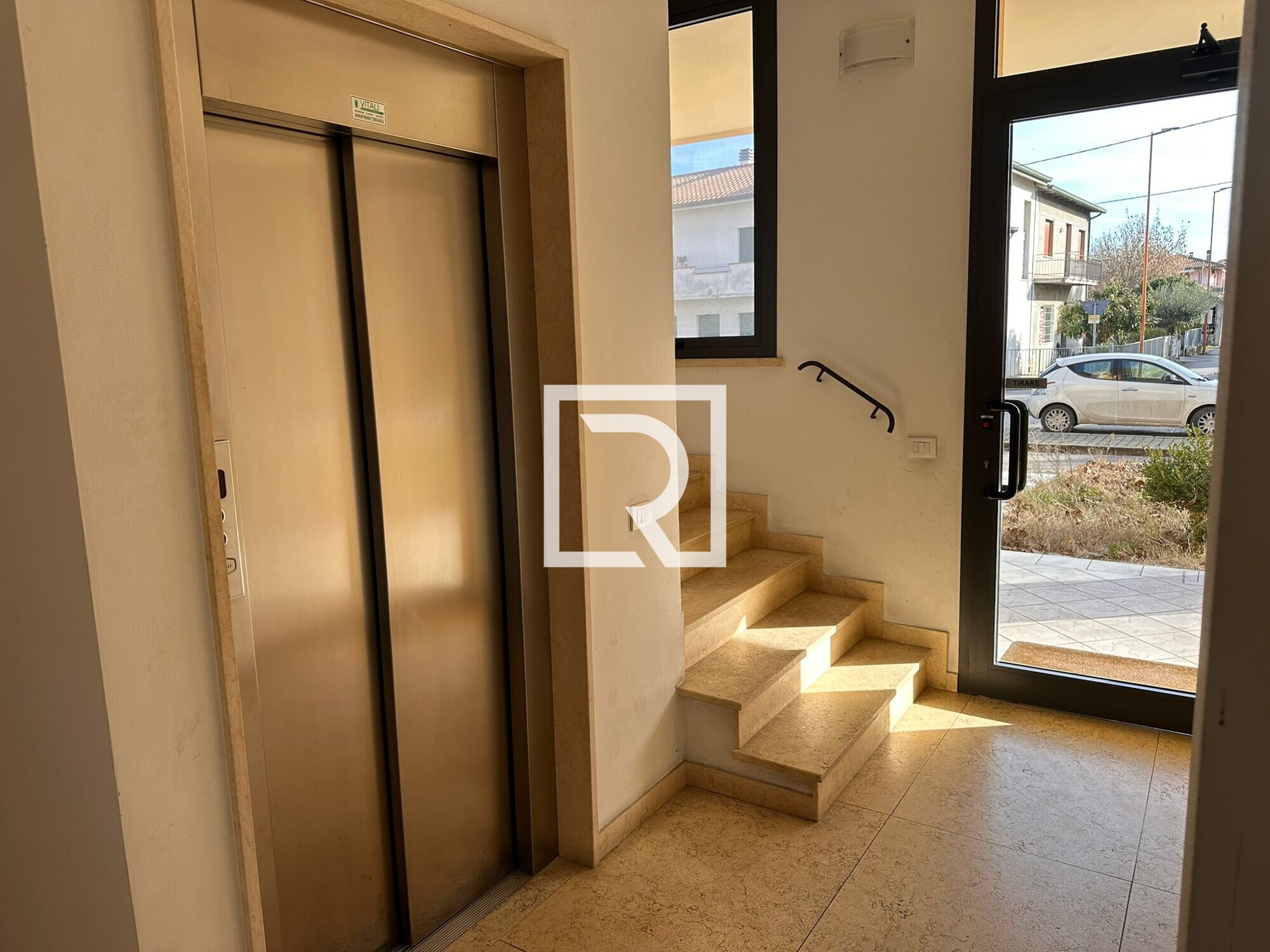 a07cbf13-20aa-4c29-89fa-9a2bd78d9509