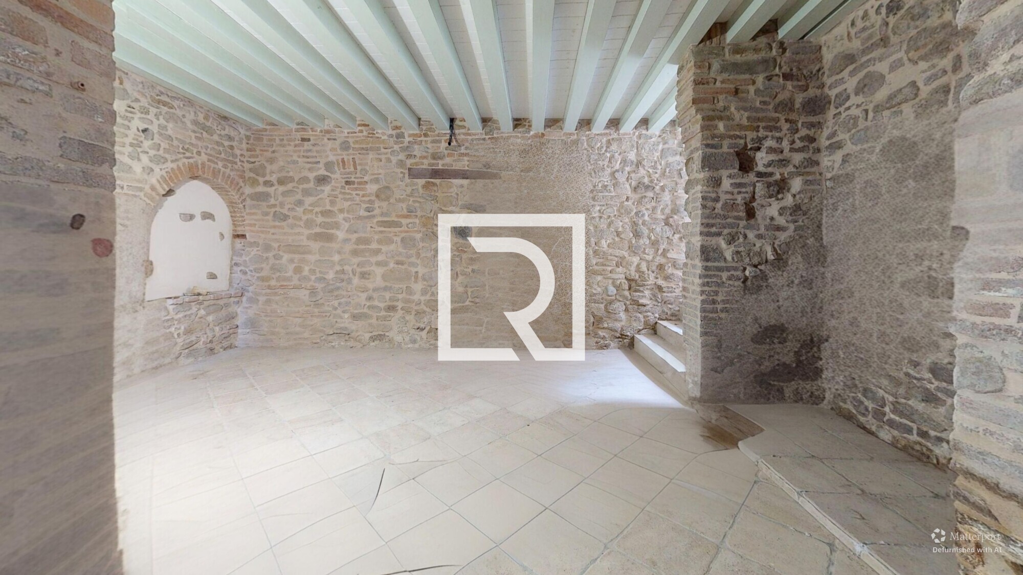 Photo-3-Defurnished (1)