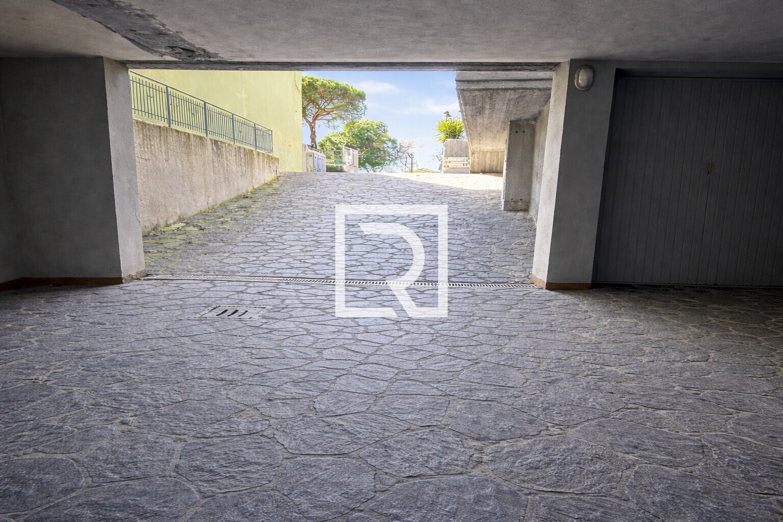 3eee3502-1fad-4435-ad22-da886fcad376