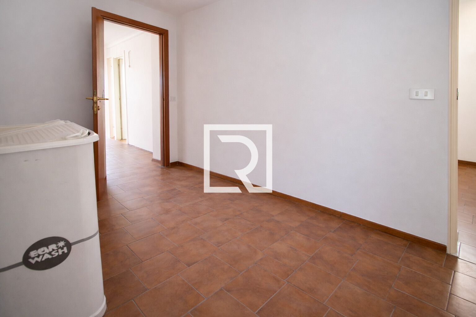 c2d95eb1-365c-4ebd-8bbf-16863a5bd069