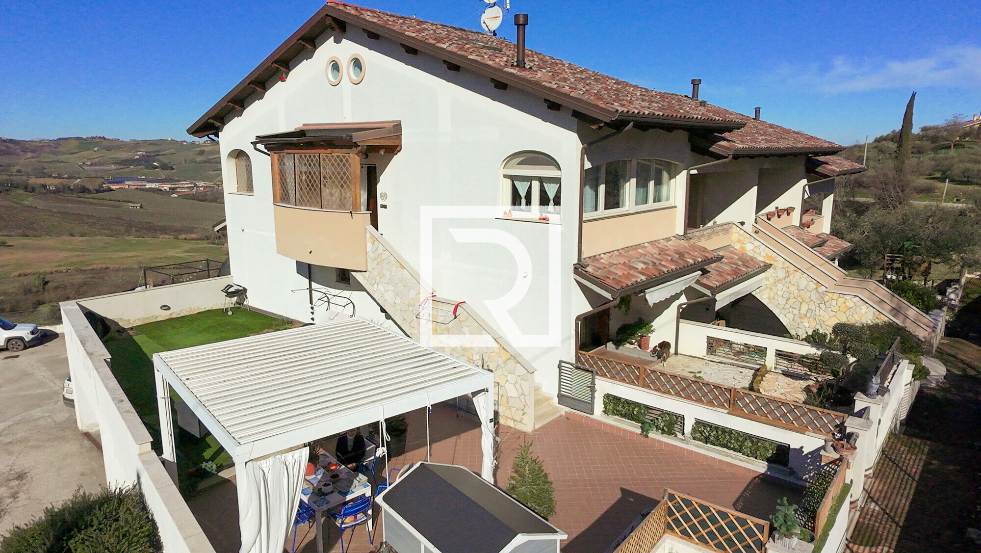 dji_fly_20260217_105104_0308_1771412931512_photo_beautify