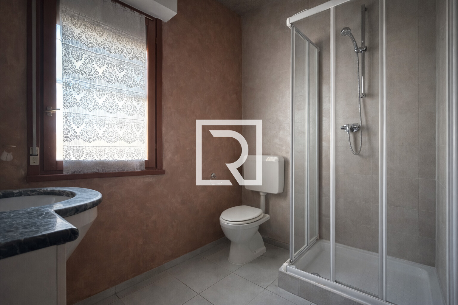 6cf7cdf5-81ed-4abf-91ae-2a4e32f205fd