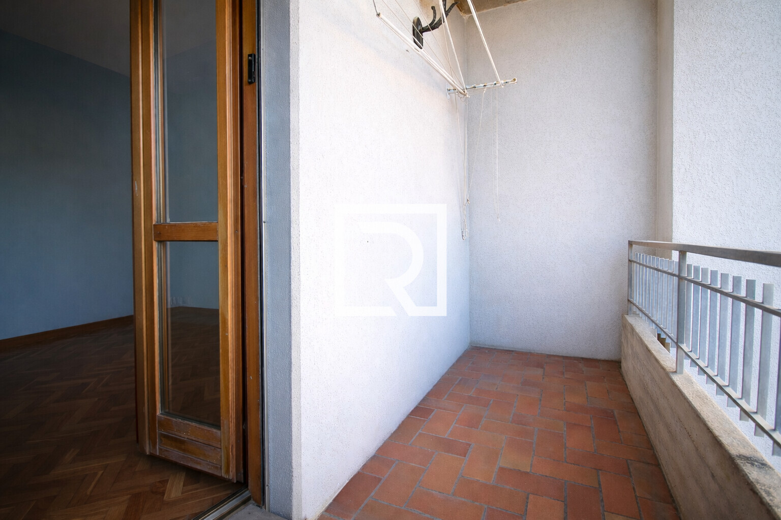 767b38a4-6bde-4f47-865e-f19f75463b28