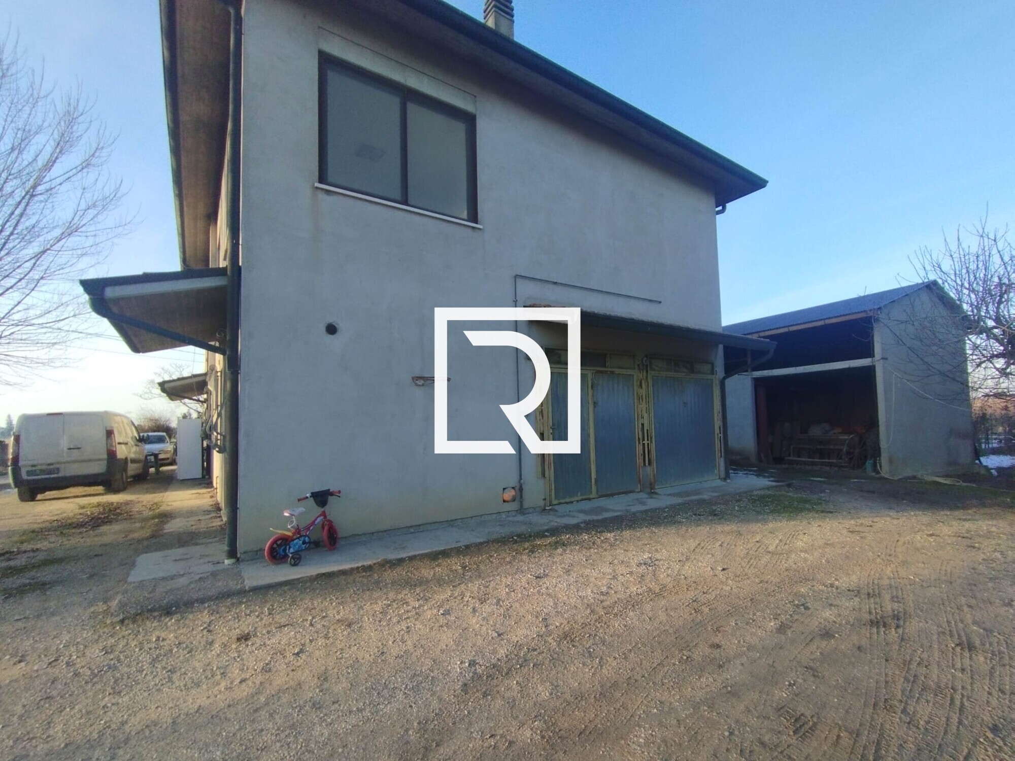 aa81e26e-67eb-42d6-b06f-ff820b9898e9