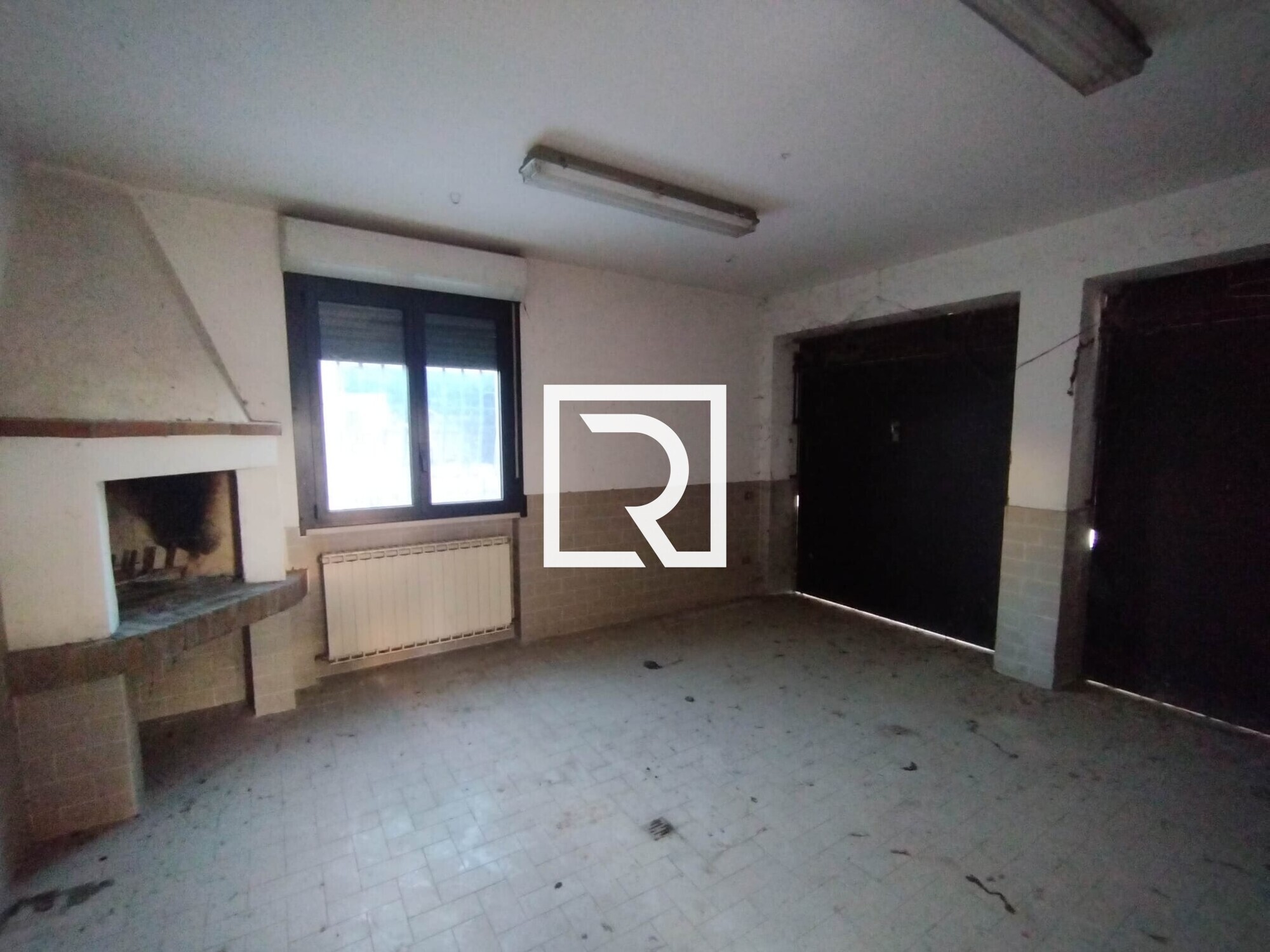 0216572f-ca2f-46c5-9539-edb37c4c977a