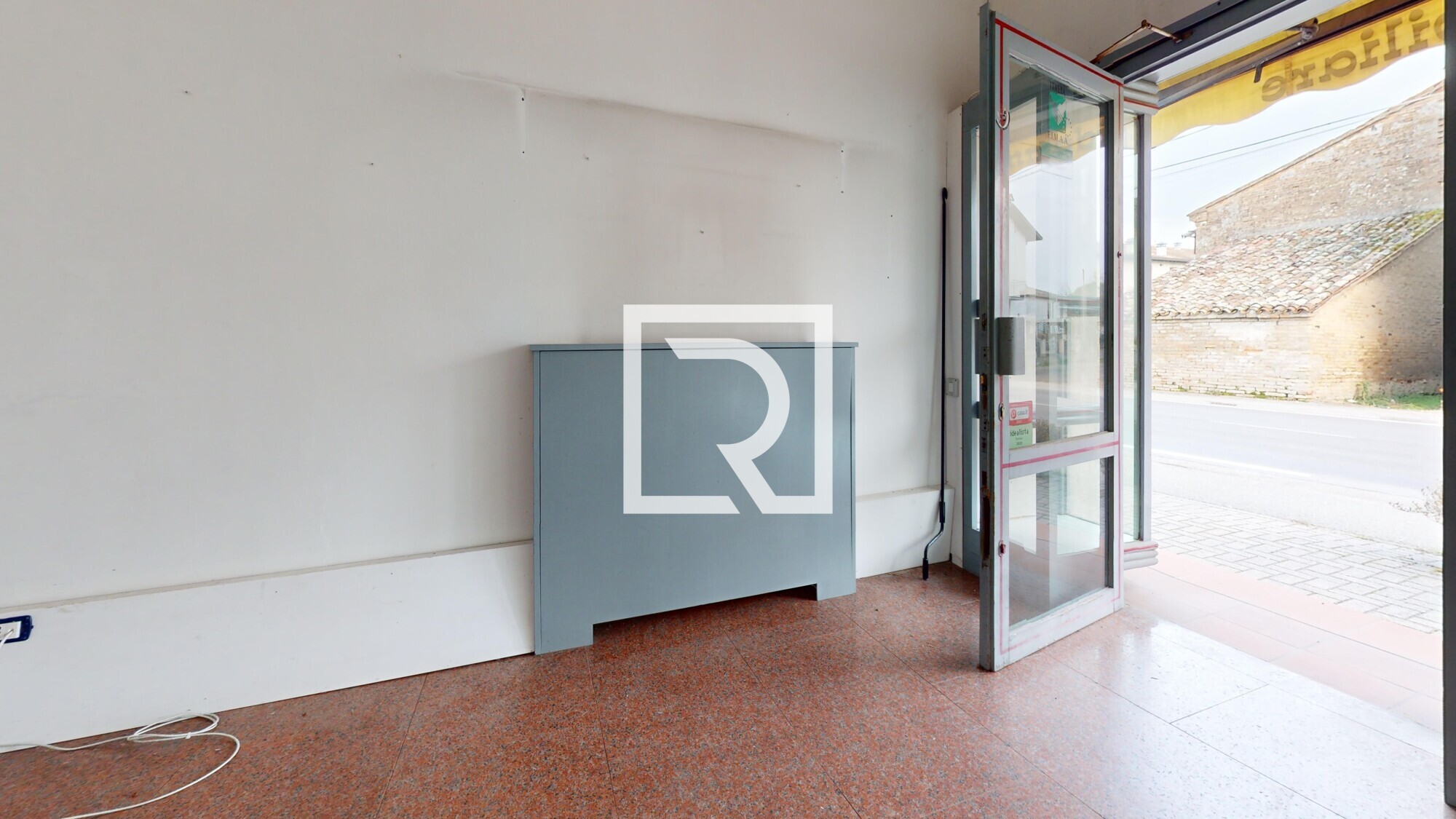 MONOLOCALE-CON-INGRESSO-INDIPENDENTE-Bedroom 1