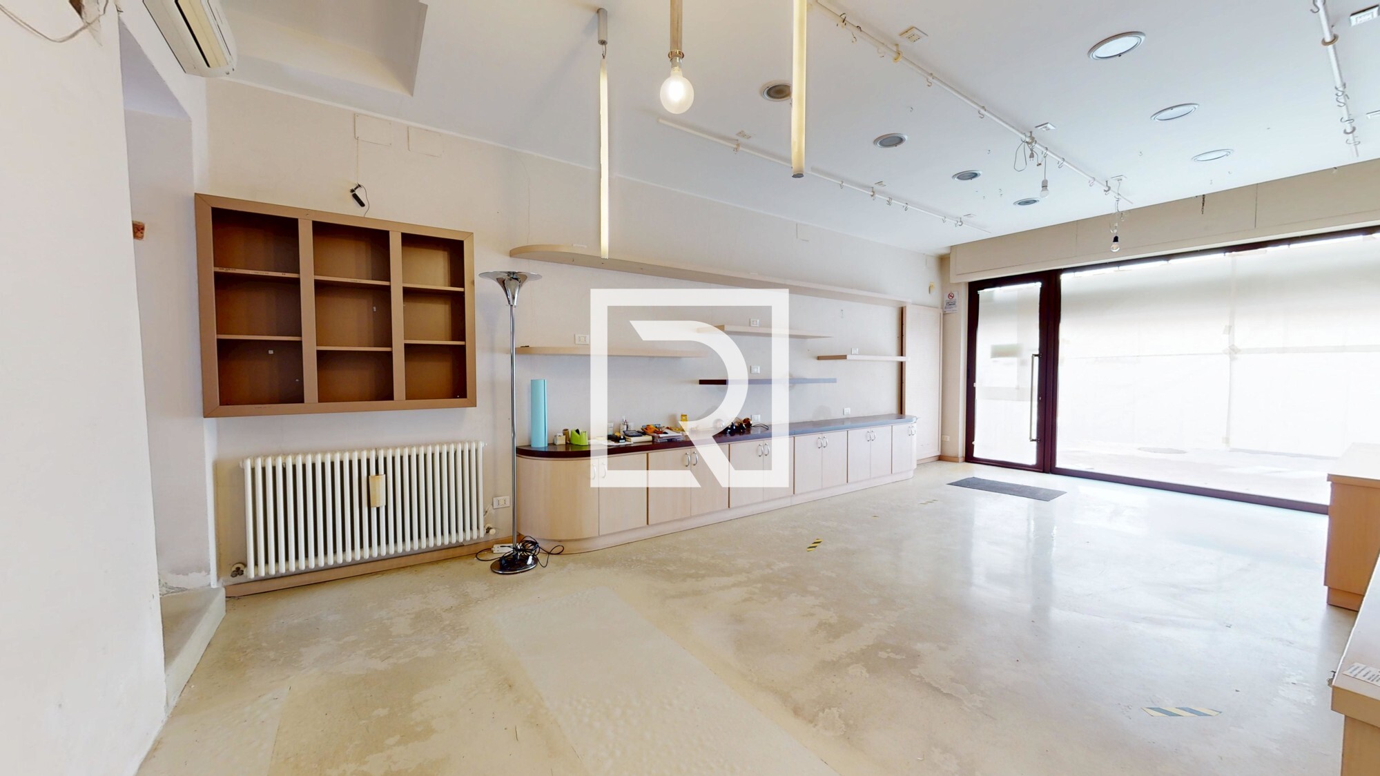 Negozio-storico-in-centro-2-08072025_094518