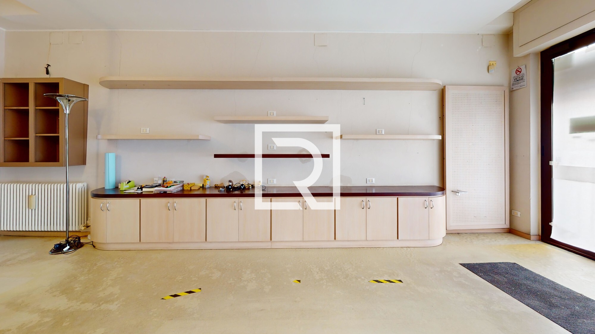 Negozio-storico-in-centro-2-Kitchen