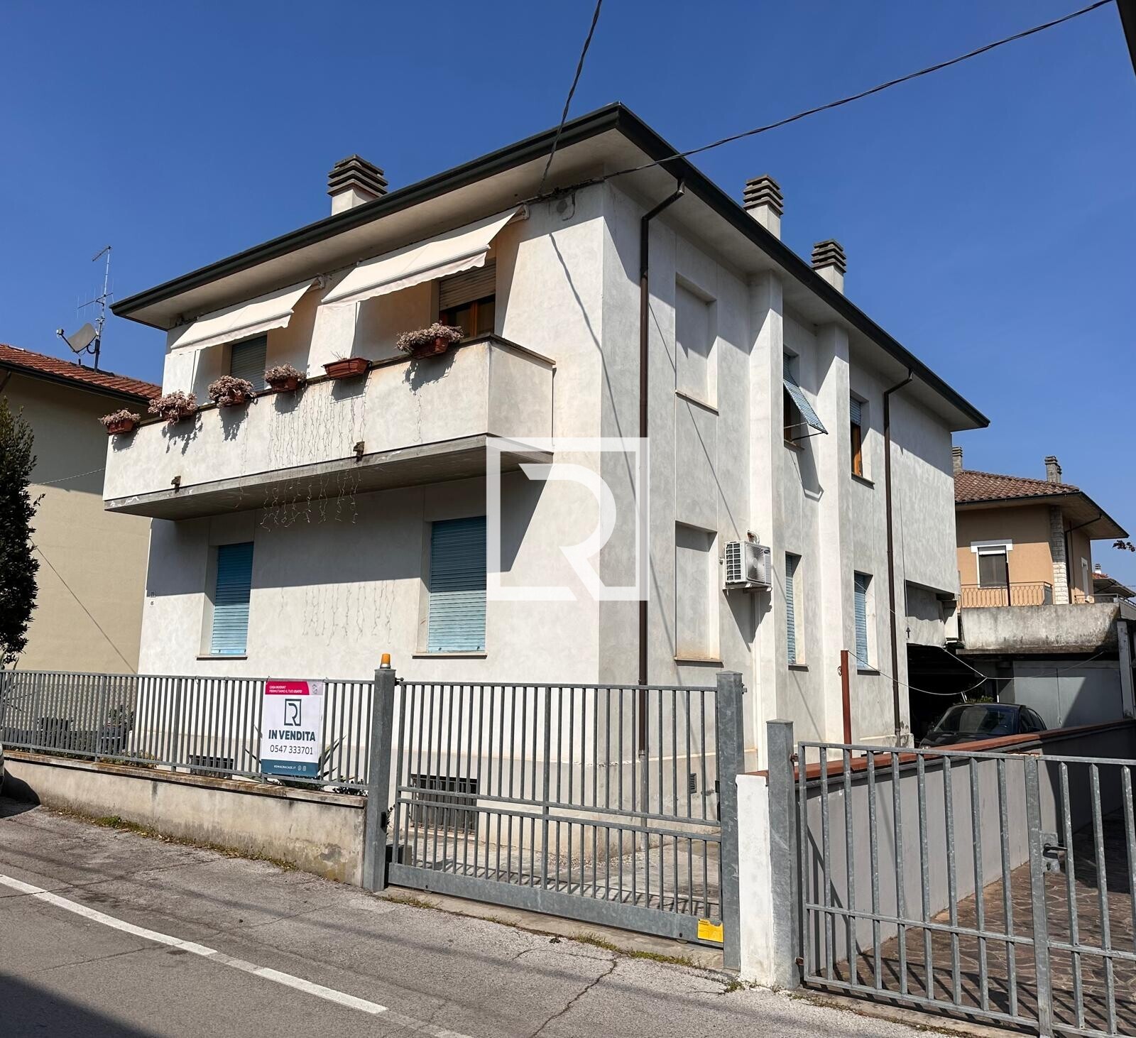 b805d01e-d997-4cf7-b9a0-7e0a19c6ce4d