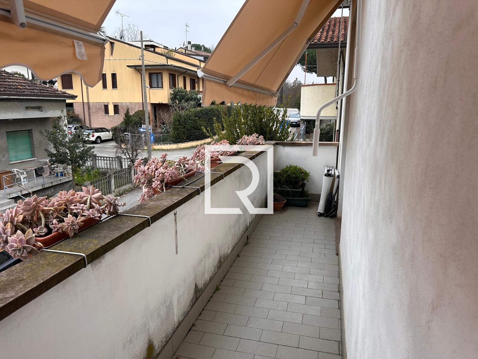 4f36a46d-79f3-4443-852f-a54144aa0123