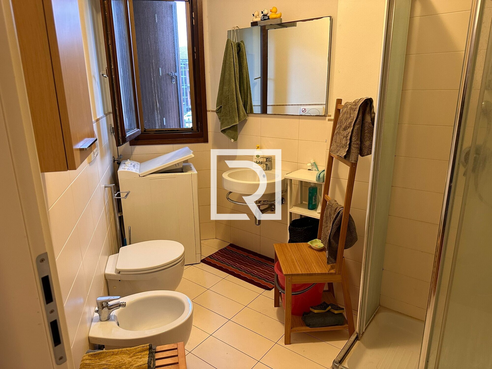 643f6774-f047-4069-9a76-69cf82a650f8