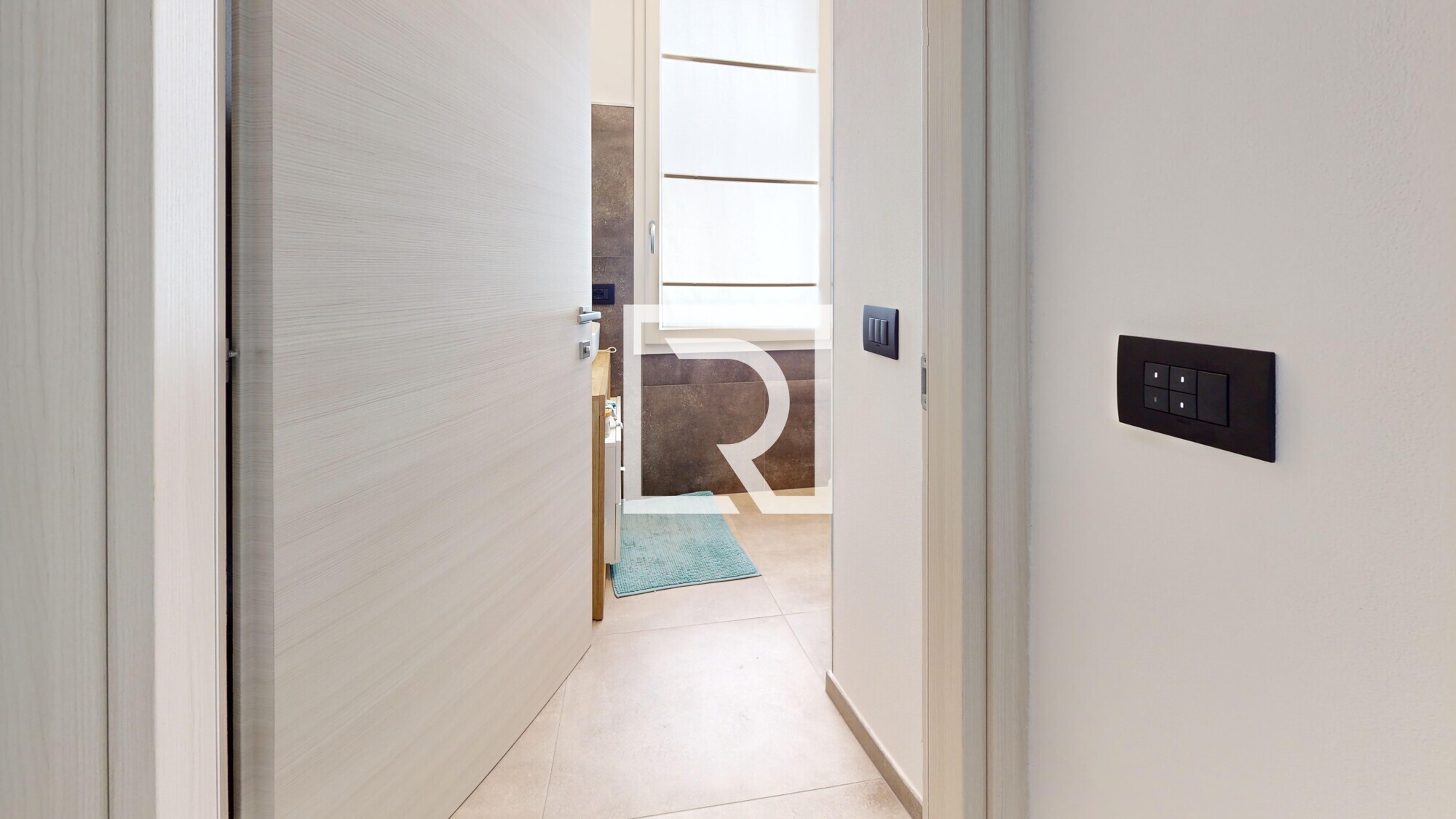 Senza-titolo-Bathroom 1