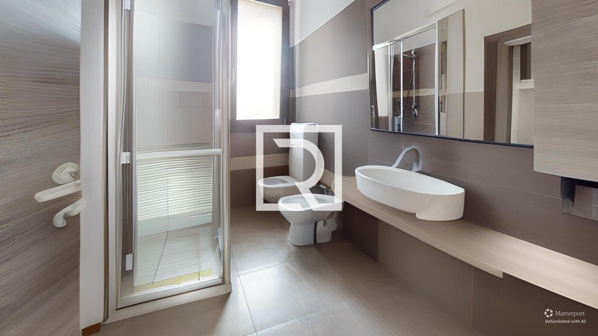 APPARTAMENTO-AL-PIANO-TERRA--Bathroom-Defurnished