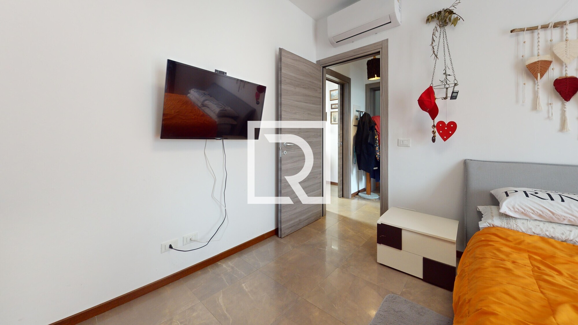 APPARTAMENTO-AL-PIANO-TERRA--Bedroom 2