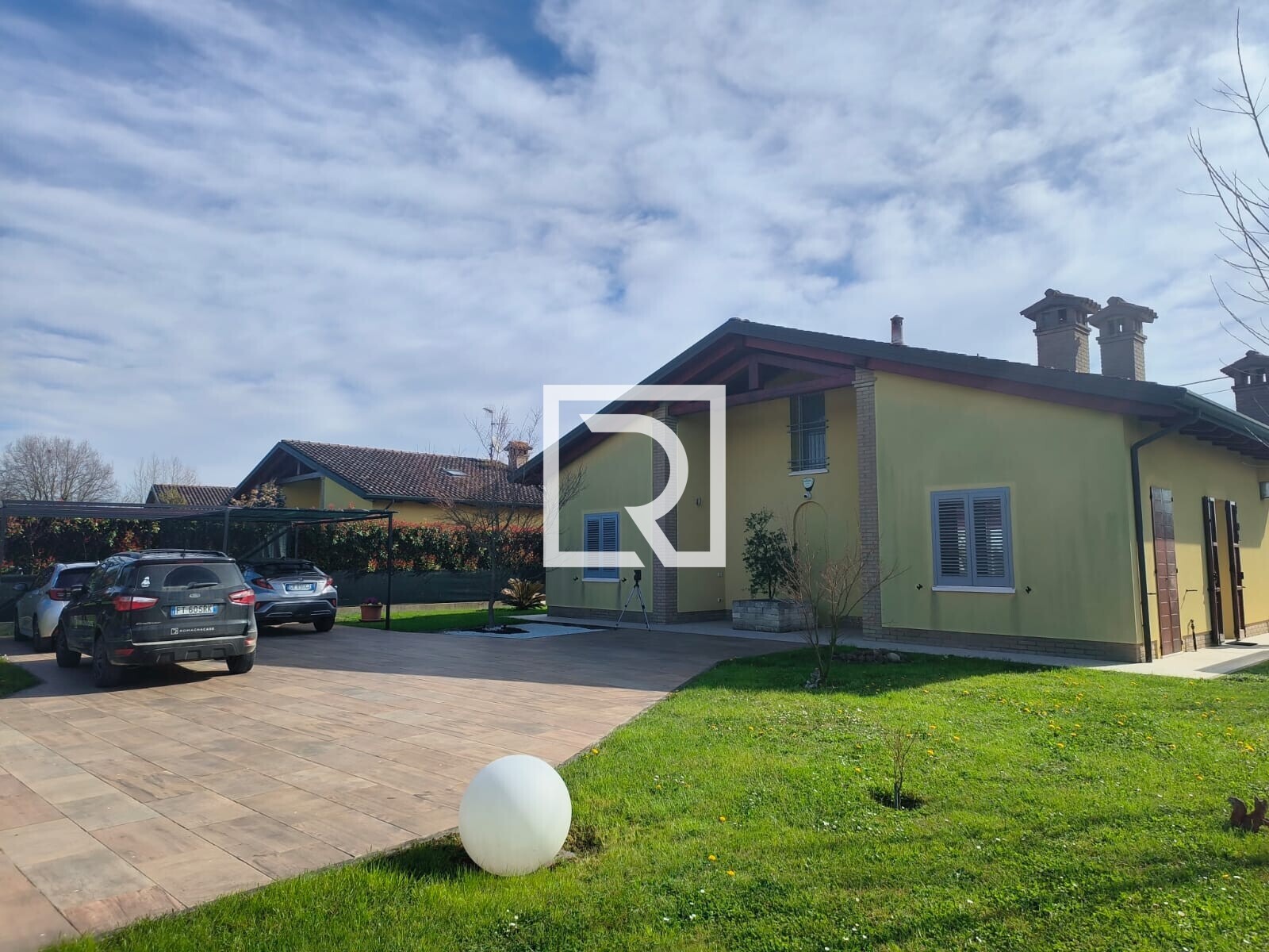 839bb5a7-9cb4-4ac1-be38-4136ec8c485f