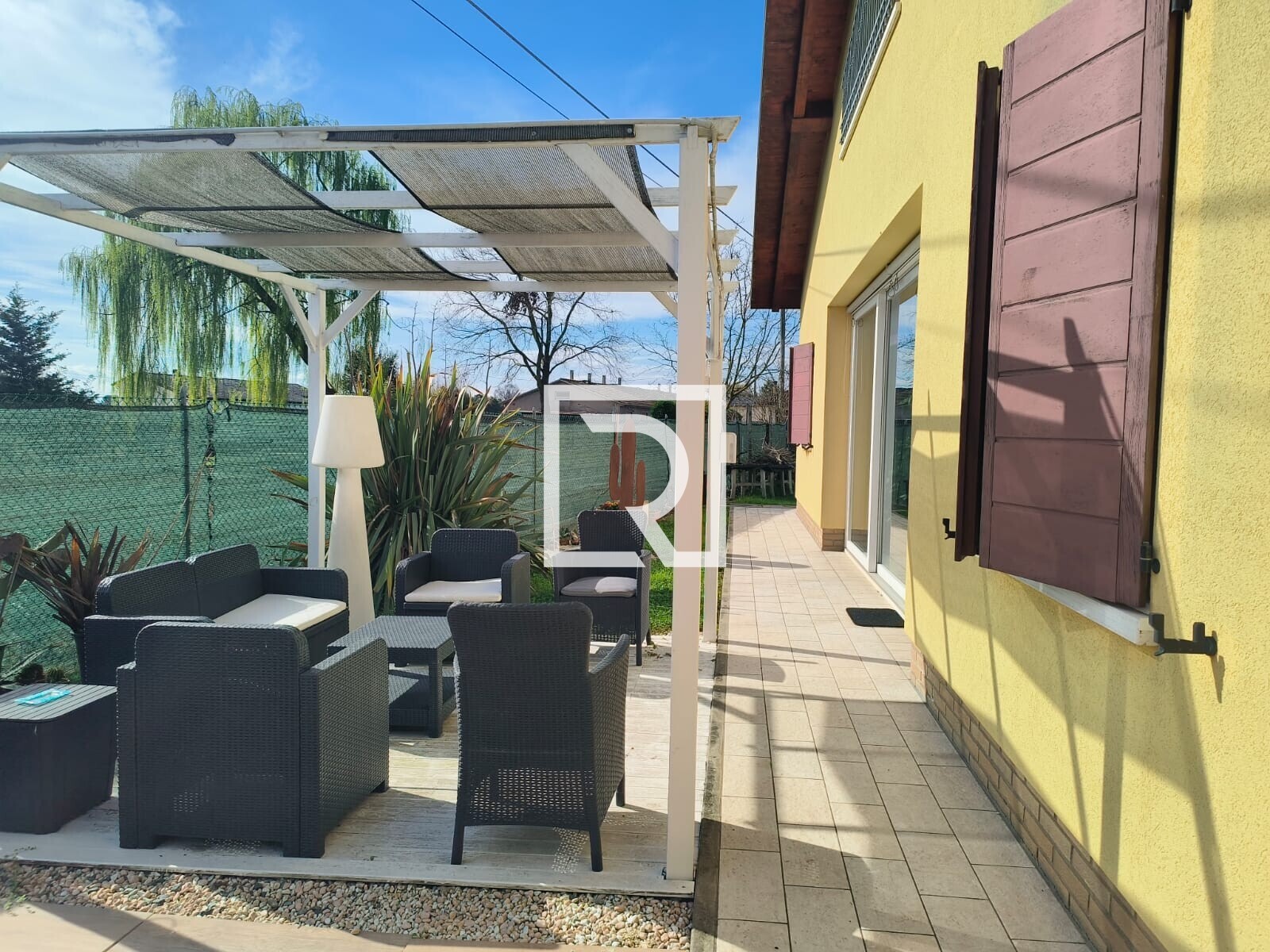 9f6283d4-91d4-4945-b60d-073236ac1ef7