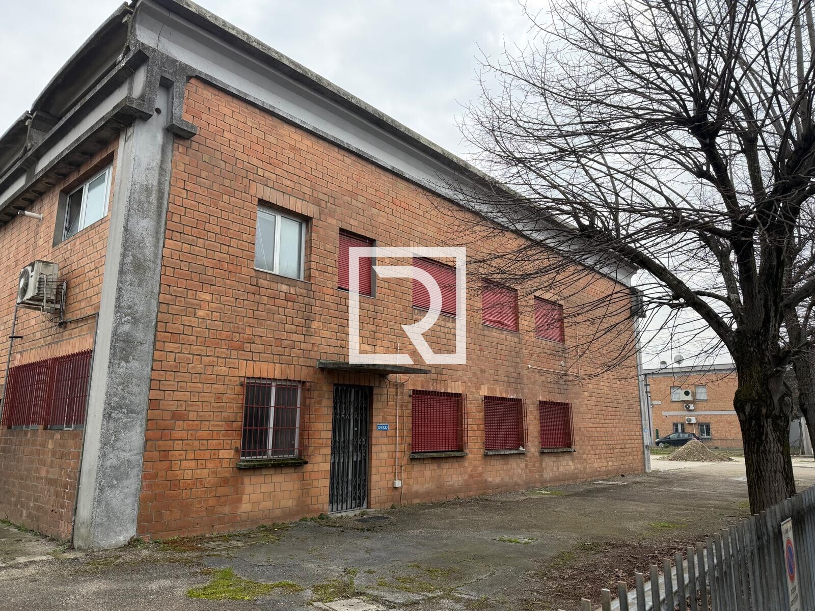 d4be900a-6fa7-48b0-b702-539b90dd2456