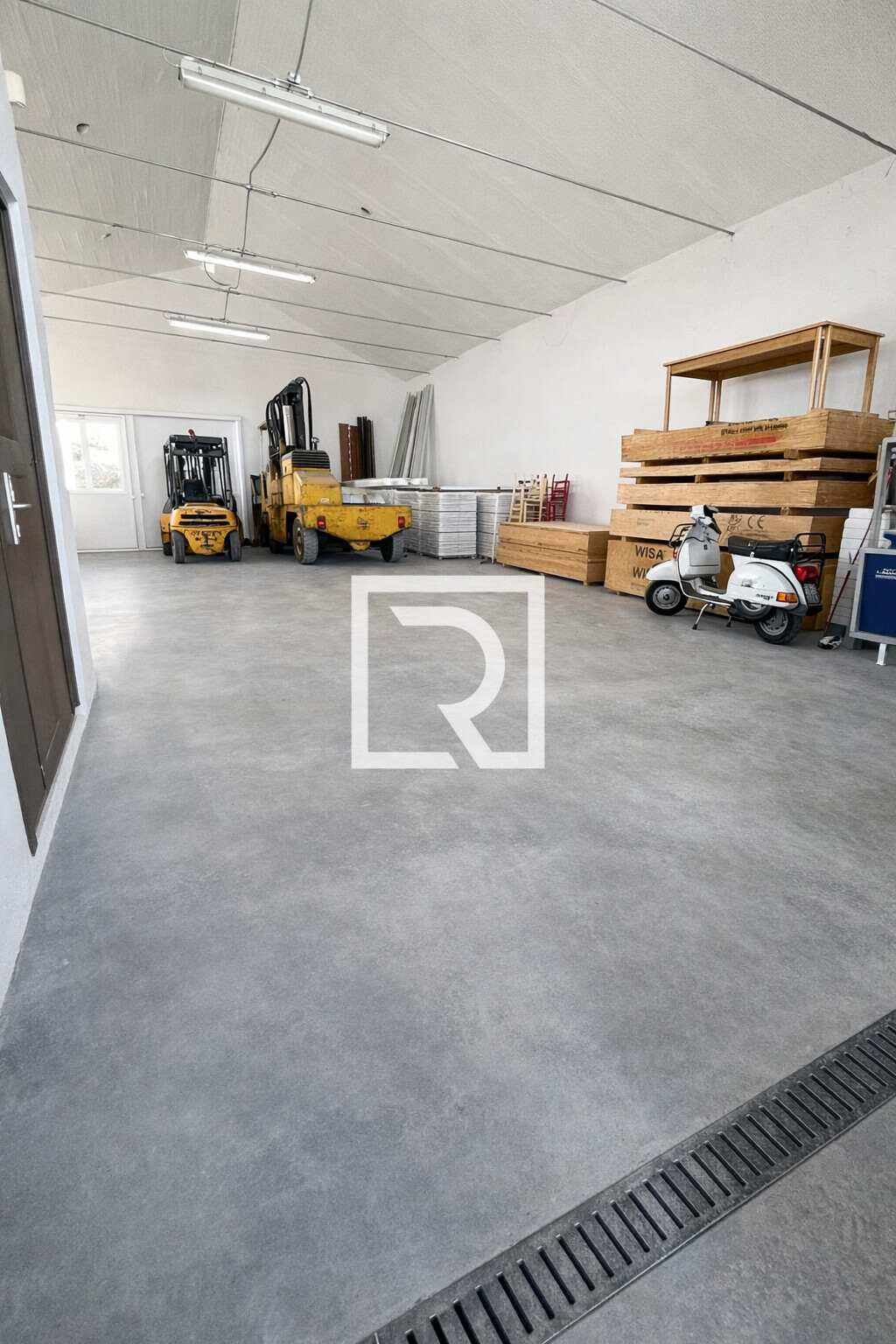 727b5951-c752-4f9a-95cd-67039eb5e53a