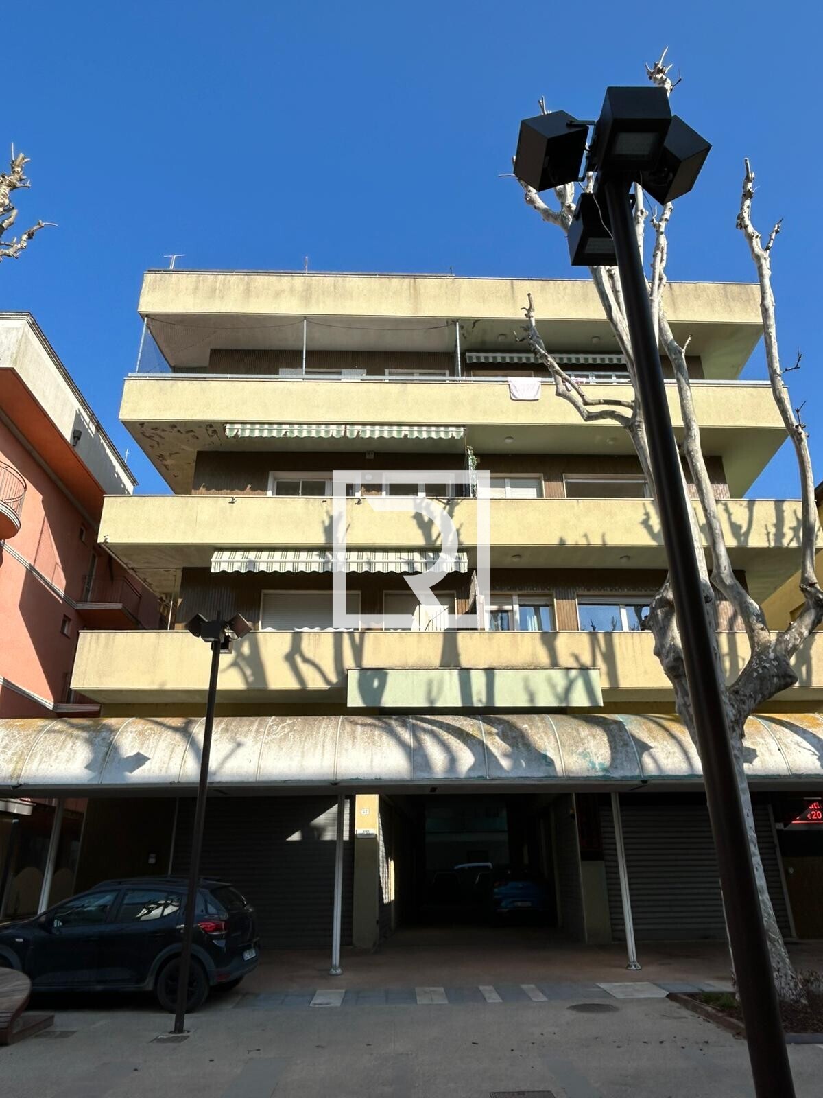 ESTERNOEDIFICIO