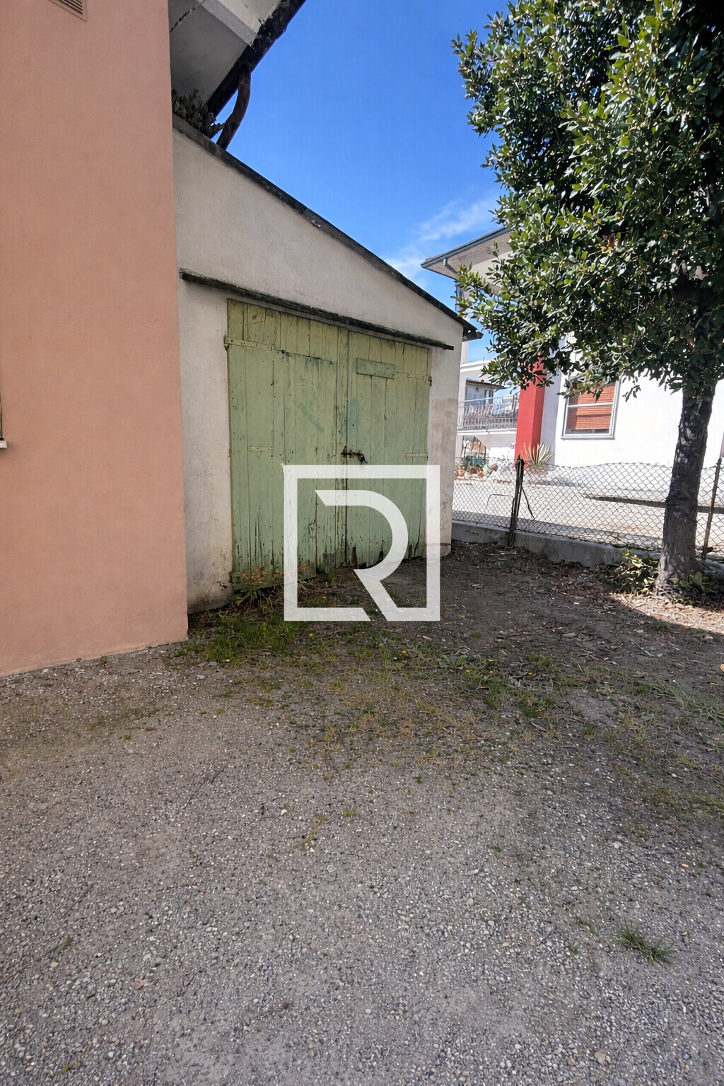 73e8d7c9-e368-44b4-9ba3-1b72f735f191