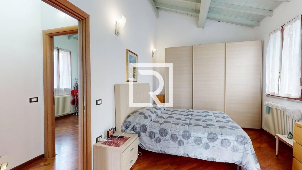 10F-Via-Pero-03232026_104855