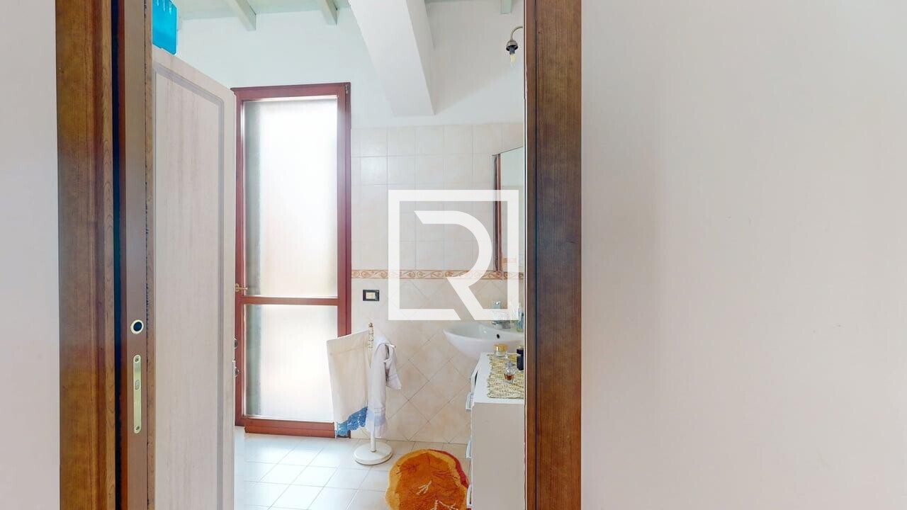 10F-Via-Pero-03232026_103133