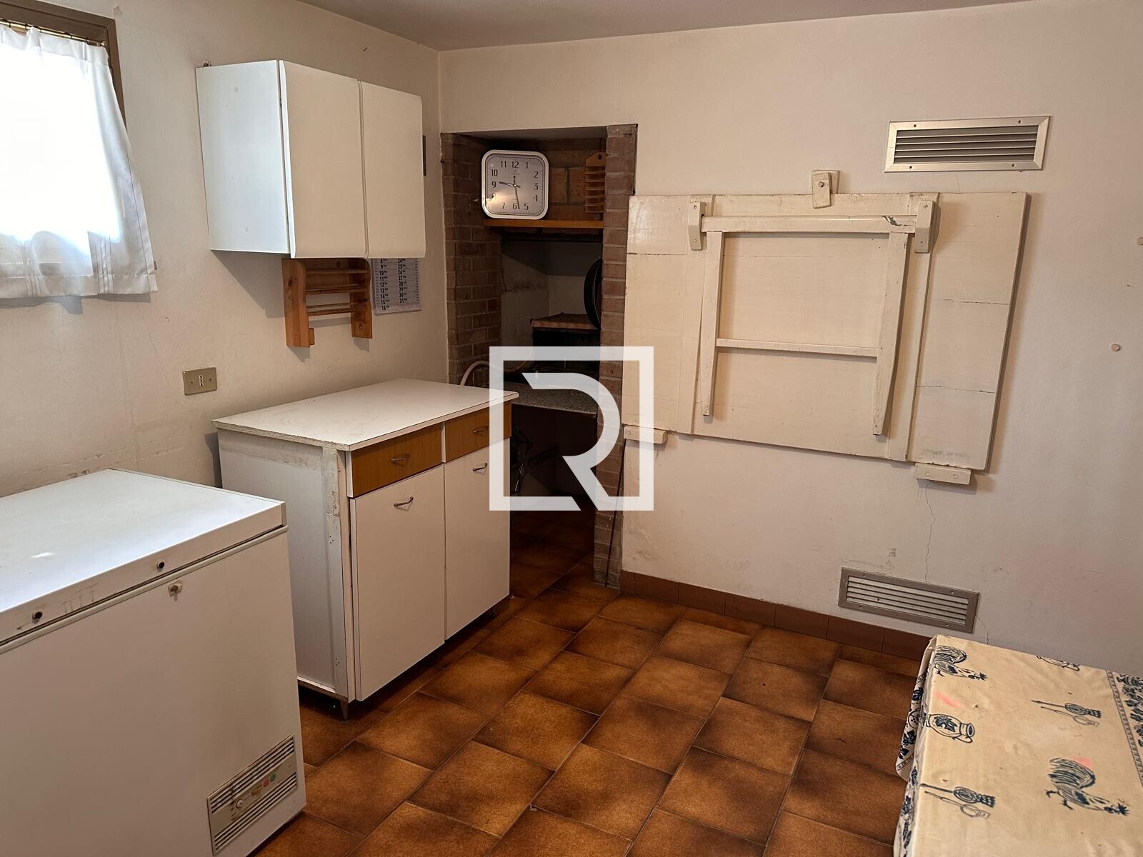 3a320e3d-f07a-4ef8-ab9b-3818ef3df25a