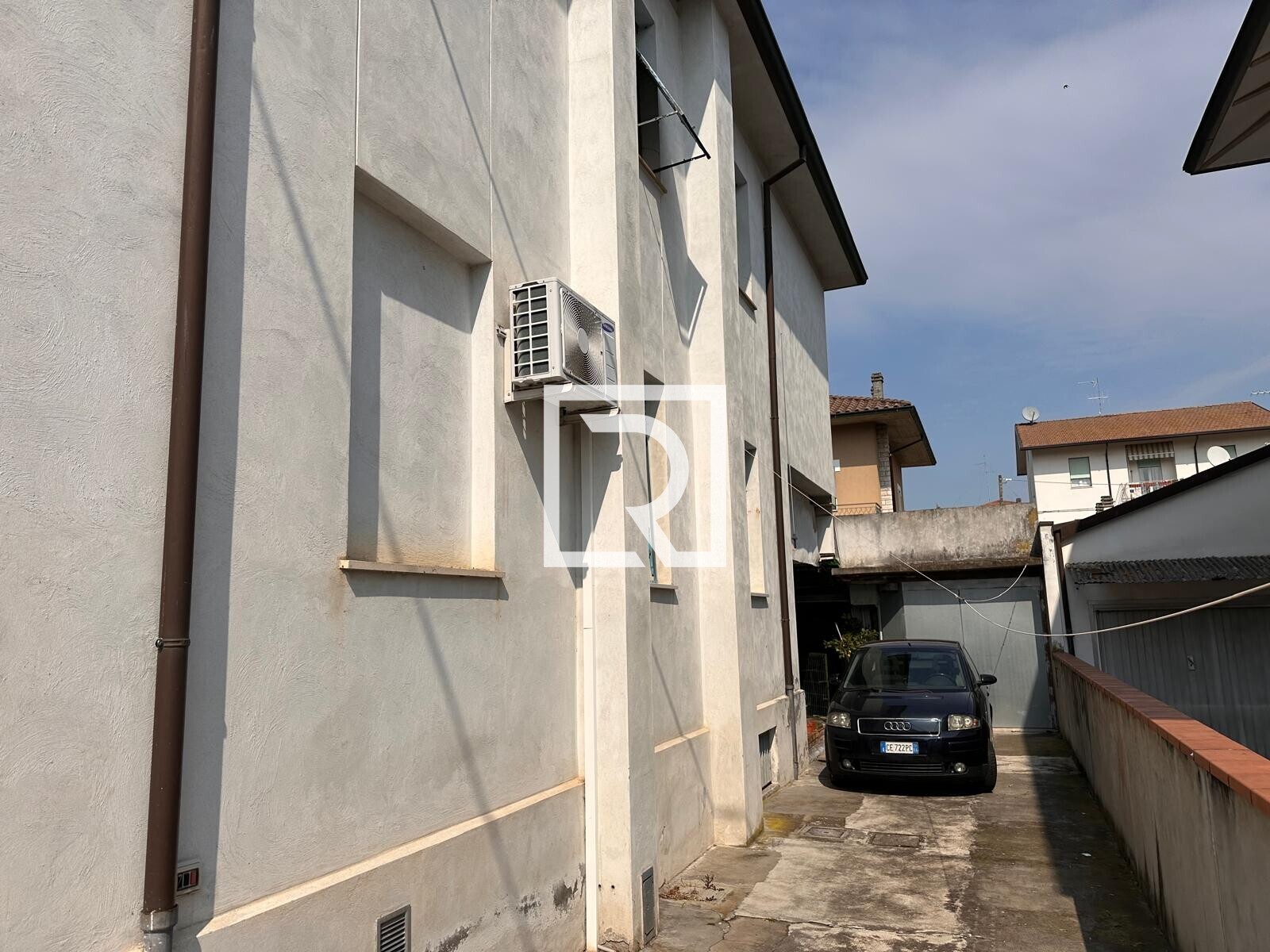 c7f88917-7d52-4a12-b1d7-0c1628d7146b