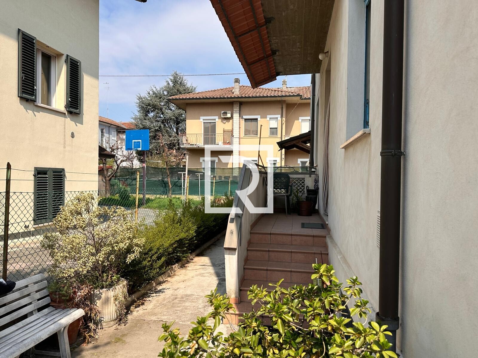 ad4b5ce5-097c-429b-b6f7-49ba08b76f1d