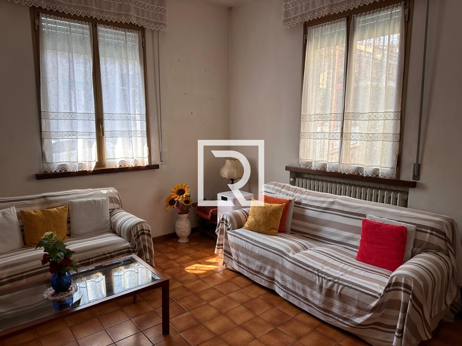 2f335f56-debc-498d-8fa9-863527ab1a68