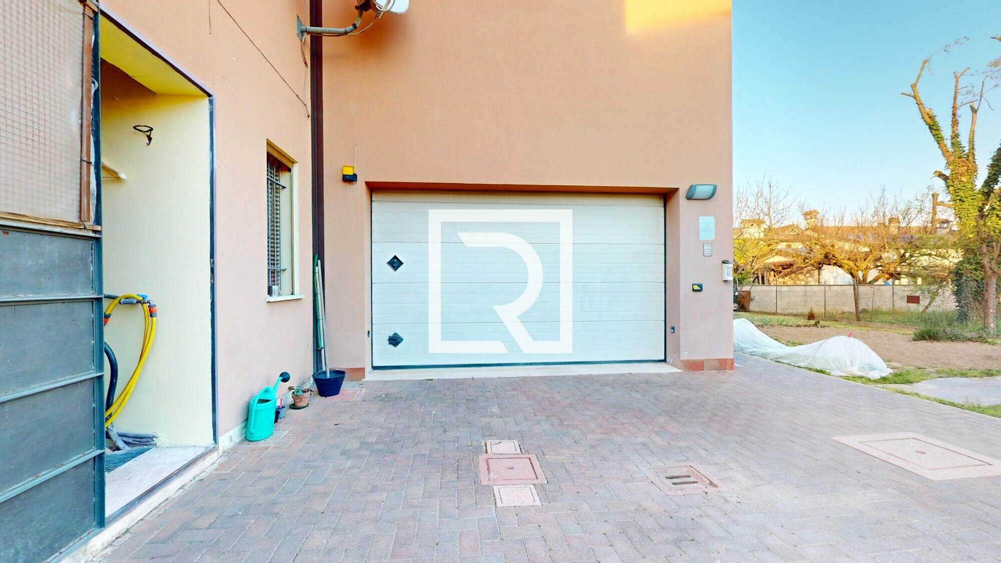 CASA-INDIPENDENTE-CON-GIARDINO--03252026_153639