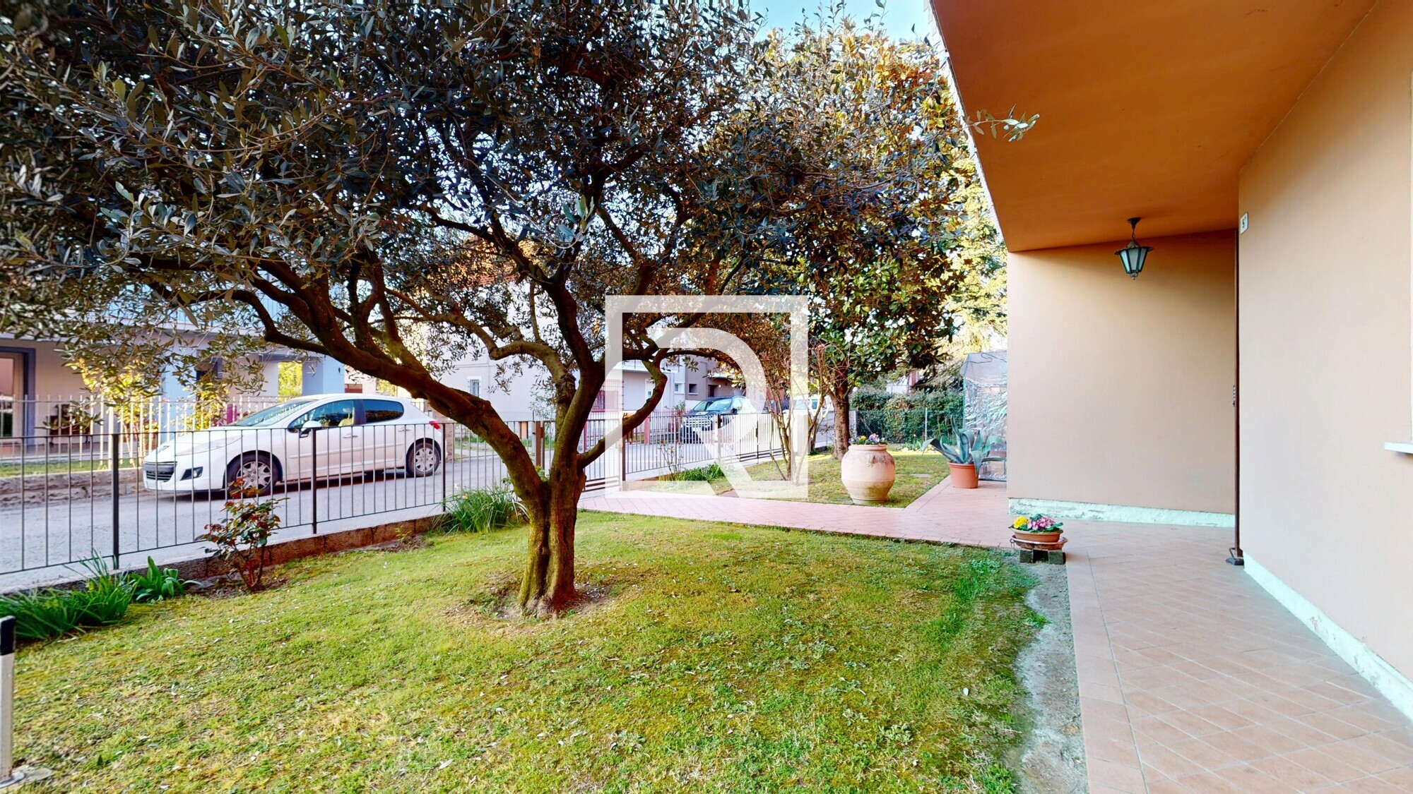 CASA-INDIPENDENTE-CON-GIARDINO--03252026_153605