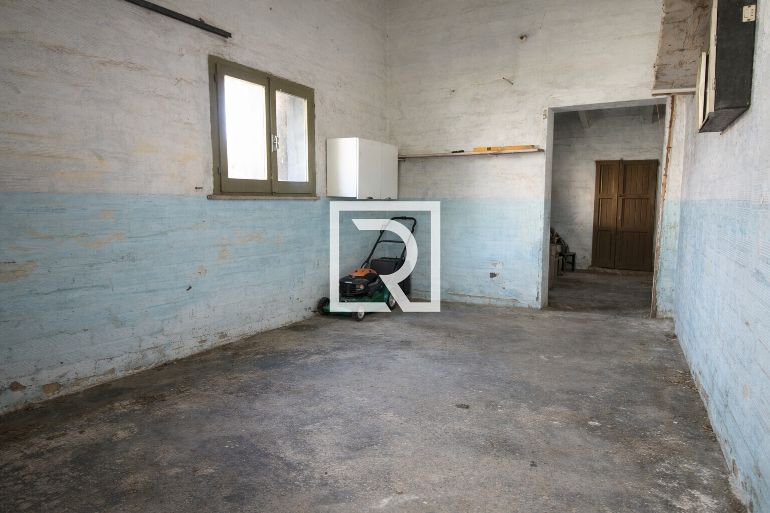 b55afee6-11e1-4bfd-9c3f-79476ddf104c