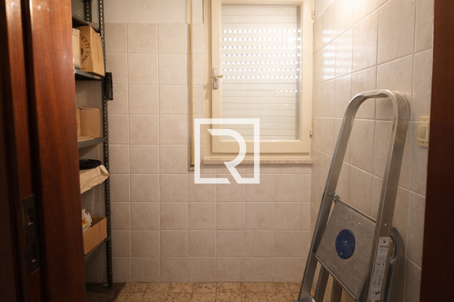 adfc6319-1dc0-402c-968e-e852e143d96c