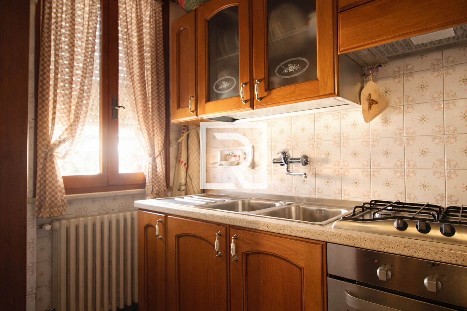 83e5d41d-5b46-42c2-b237-48f62b054ad7