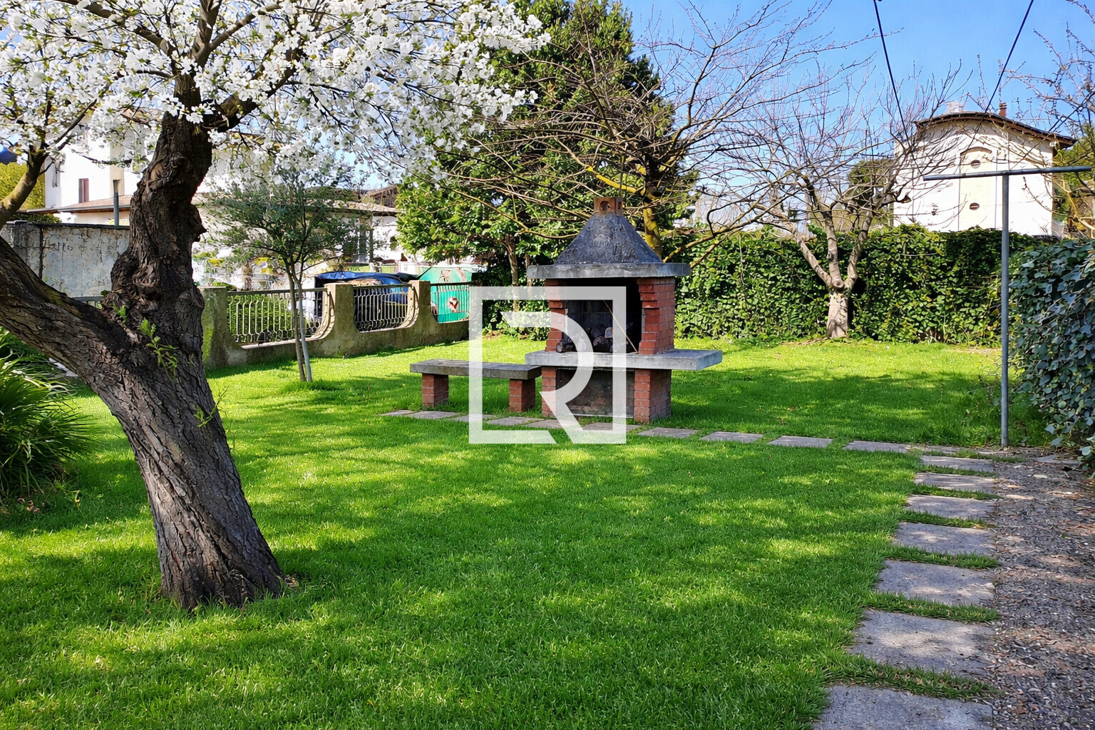 3adf1602-3a4a-4c89-b718-5d63c8dd428a