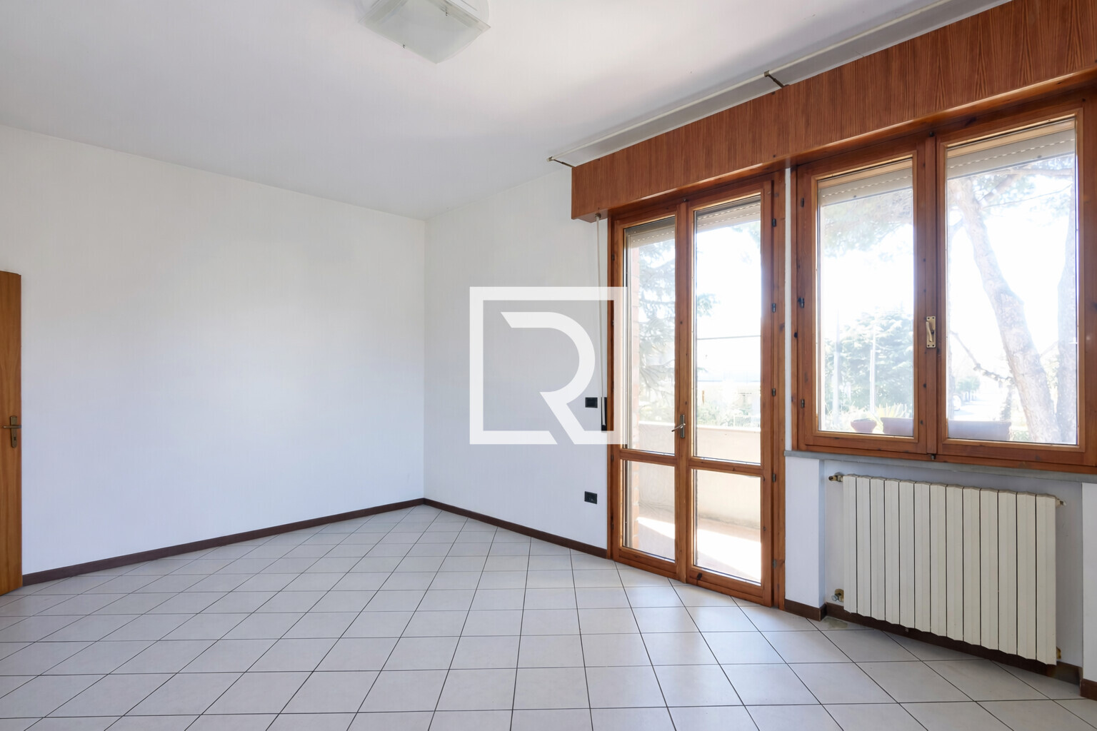 ad4e0880-ef88-4fdd-9d7c-193f21cc02d0