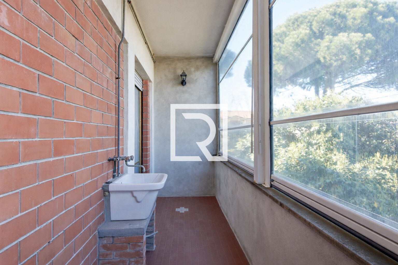 48d8d31e-93c2-4c76-8816-1144e2e24119