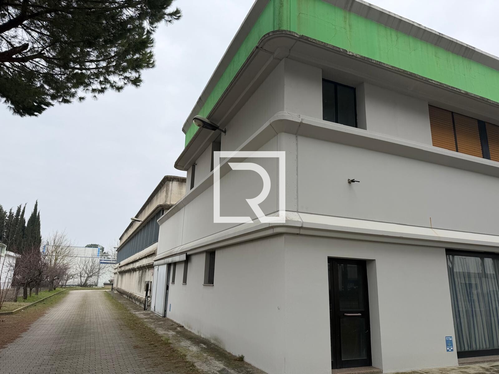 a68f03f1-da80-4b3a-8988-87b072681fb6