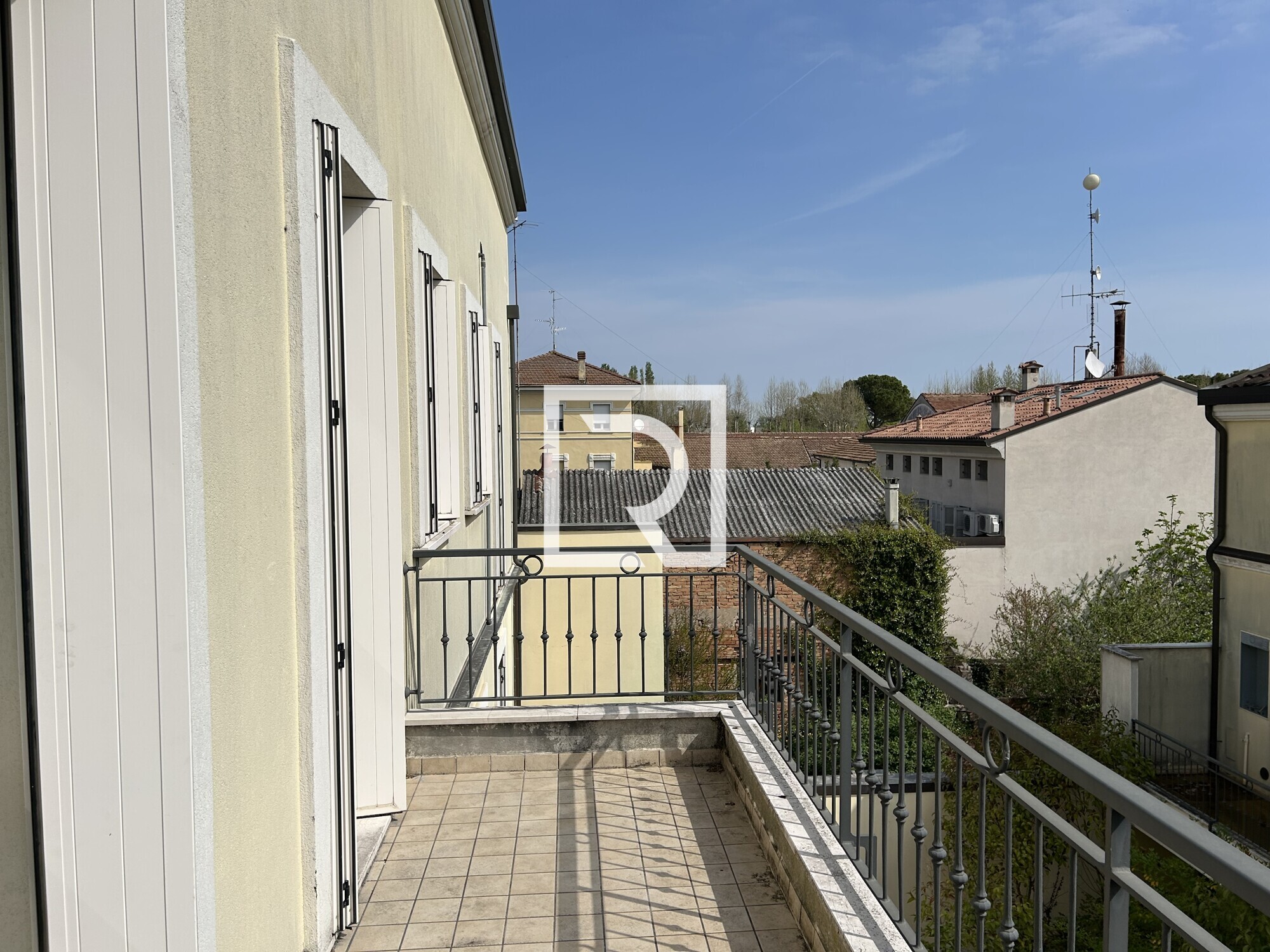 BALCONE