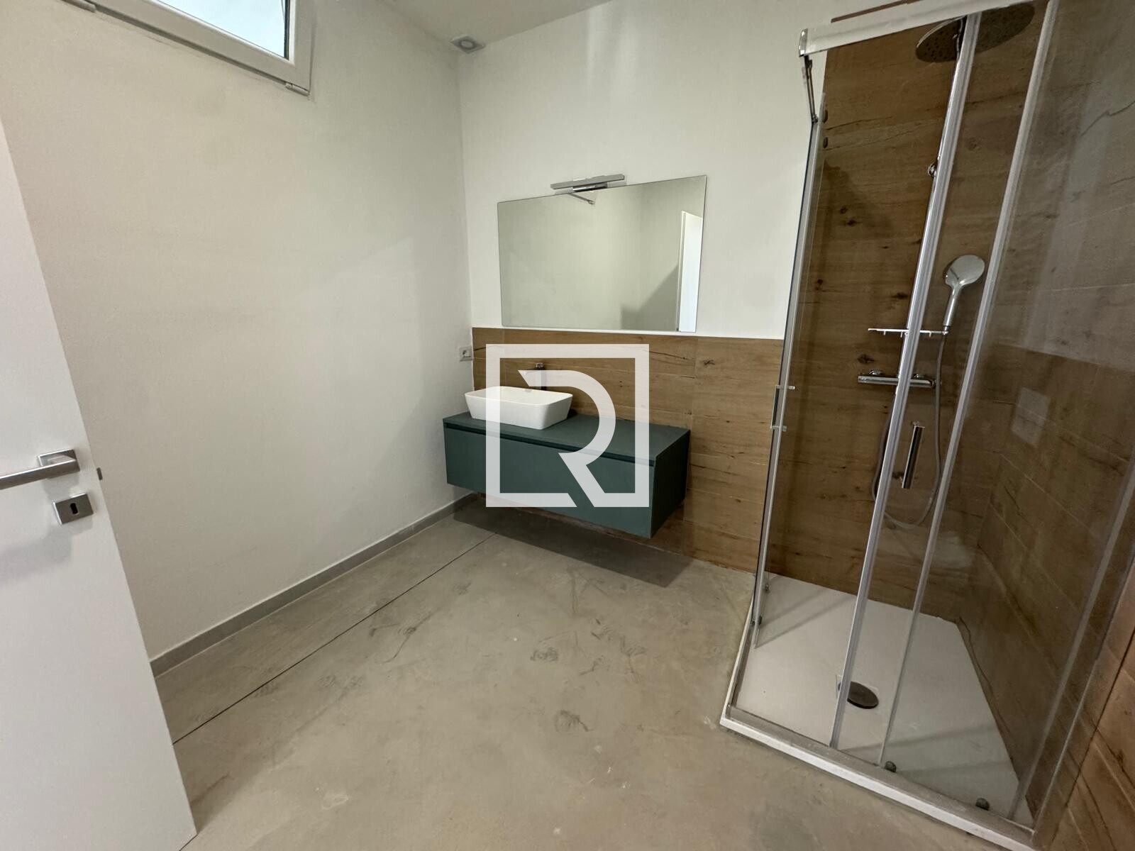 WhatsApp Image 2025-08-26 at 16.12.10