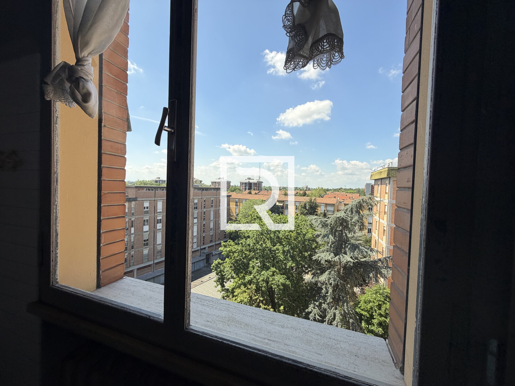 image00018