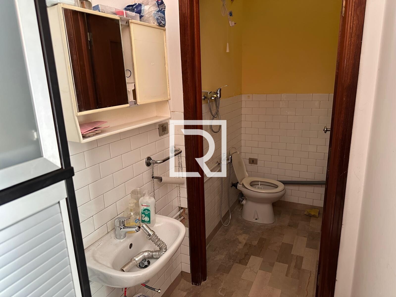 ed42fb59-418d-402a-964b-63742b8dc4b7