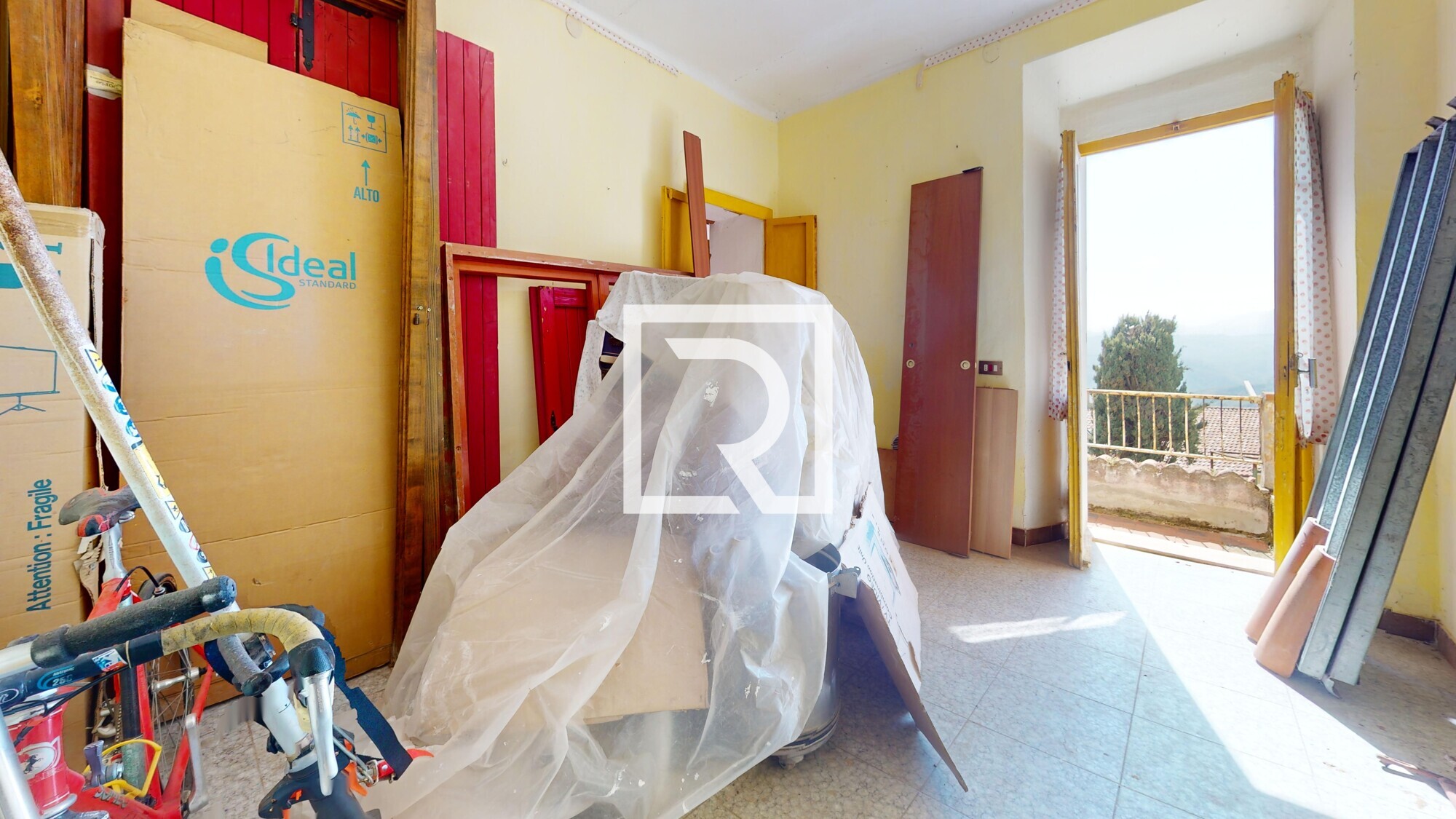 Via-Roma-Bedroom 6