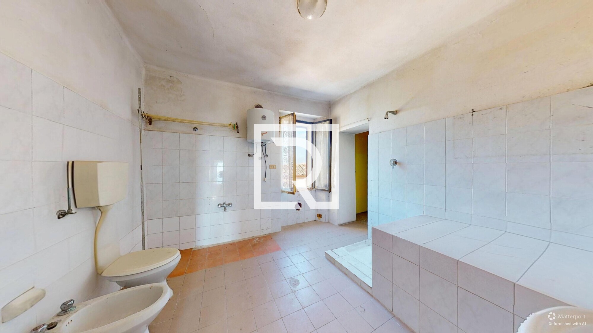 Via-Roma-12-04132026_170553_defurnished